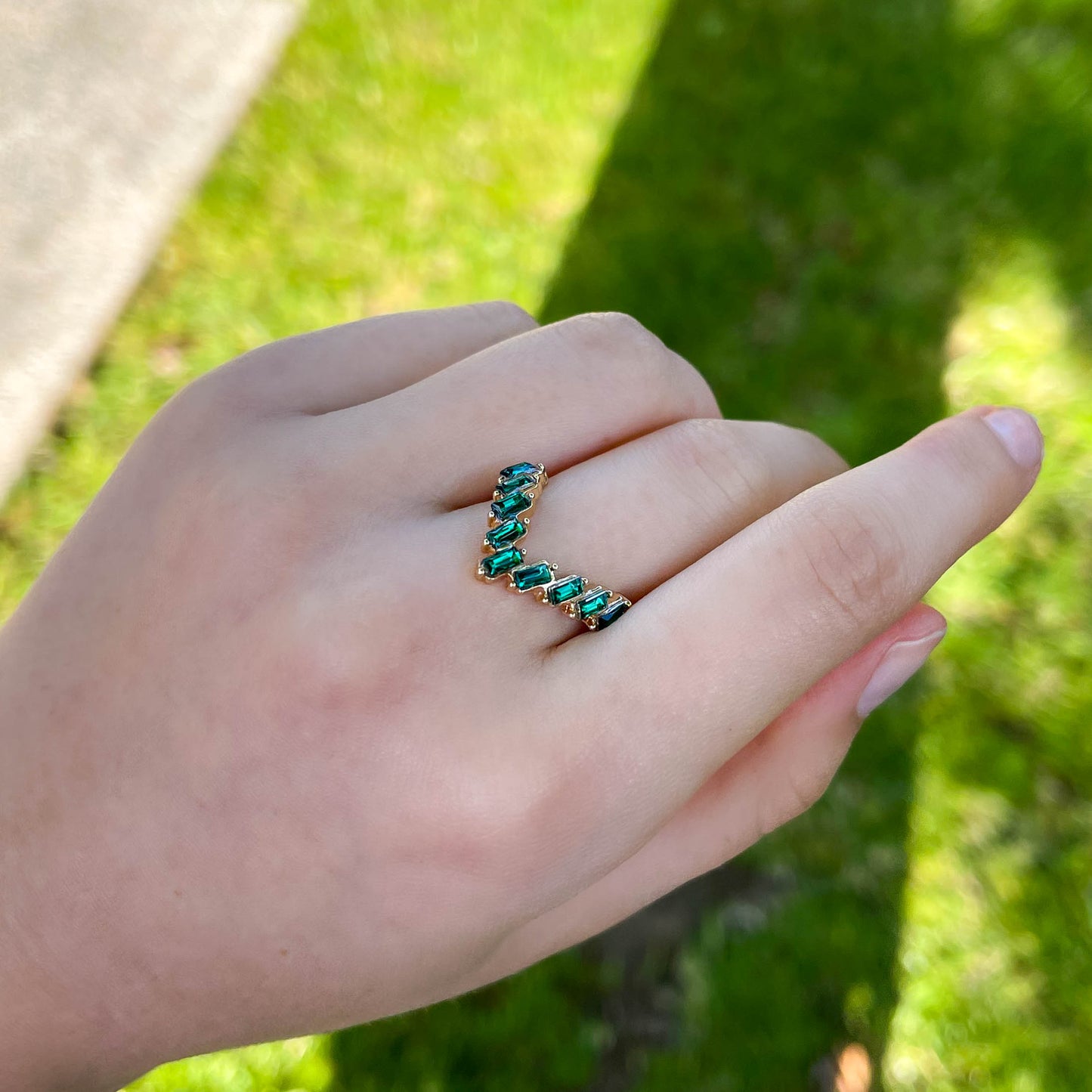 Elegant Emerald Ring