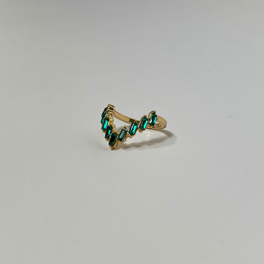Elegant Emerald Ring