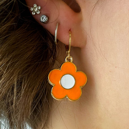 Lazy Daisy Earrings