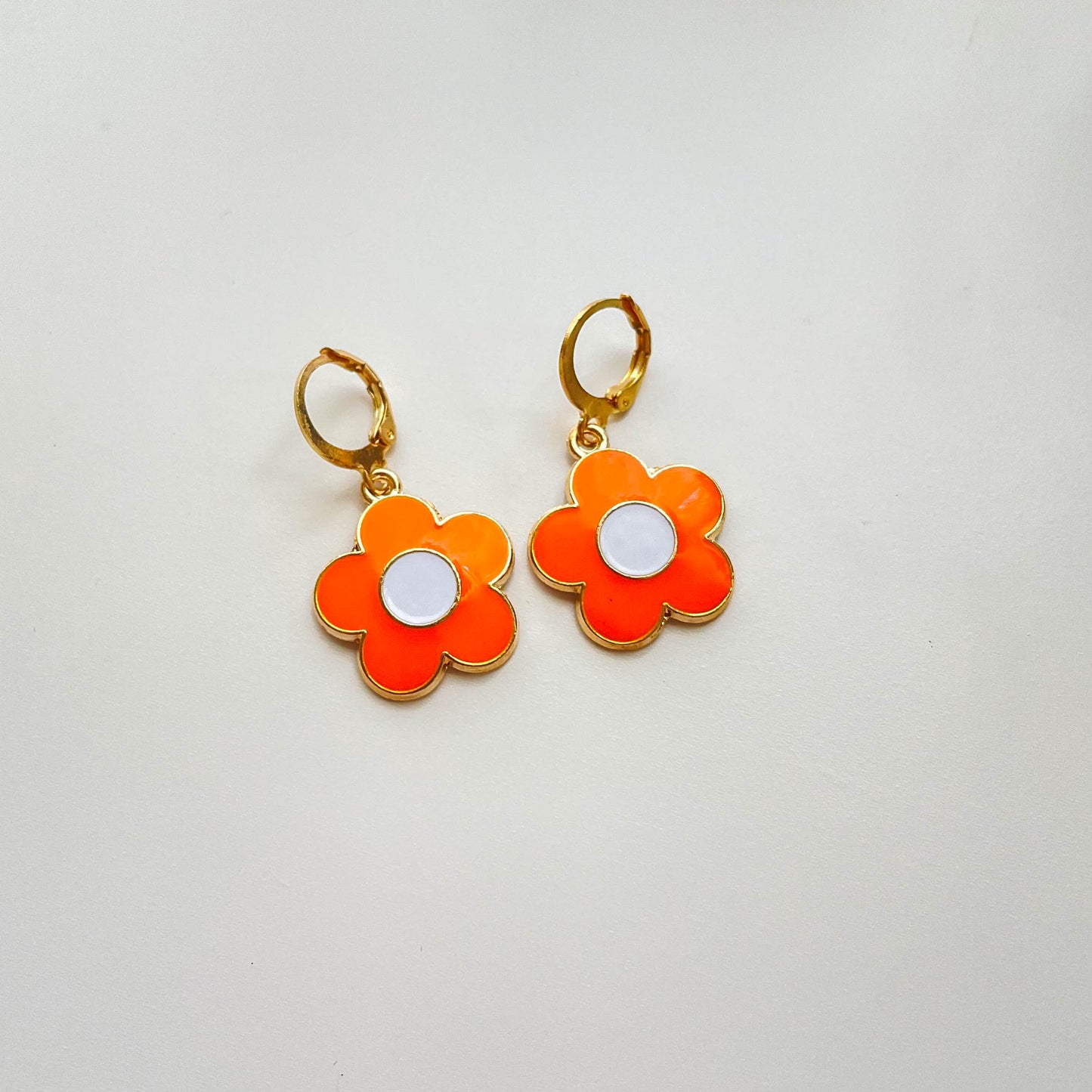 Lazy Daisy Earrings